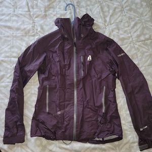Women's First Ascent Eddie Bauer/Whittaker Mountaineering Maroon Jacket Large
